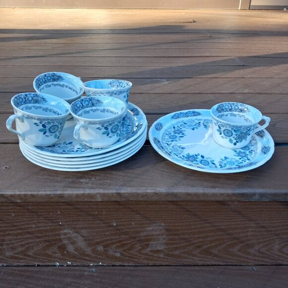 Vintage Pontesa Miranda Snack Plates and Cups Made in Spain 11 Pieces - Picture 1 of 16